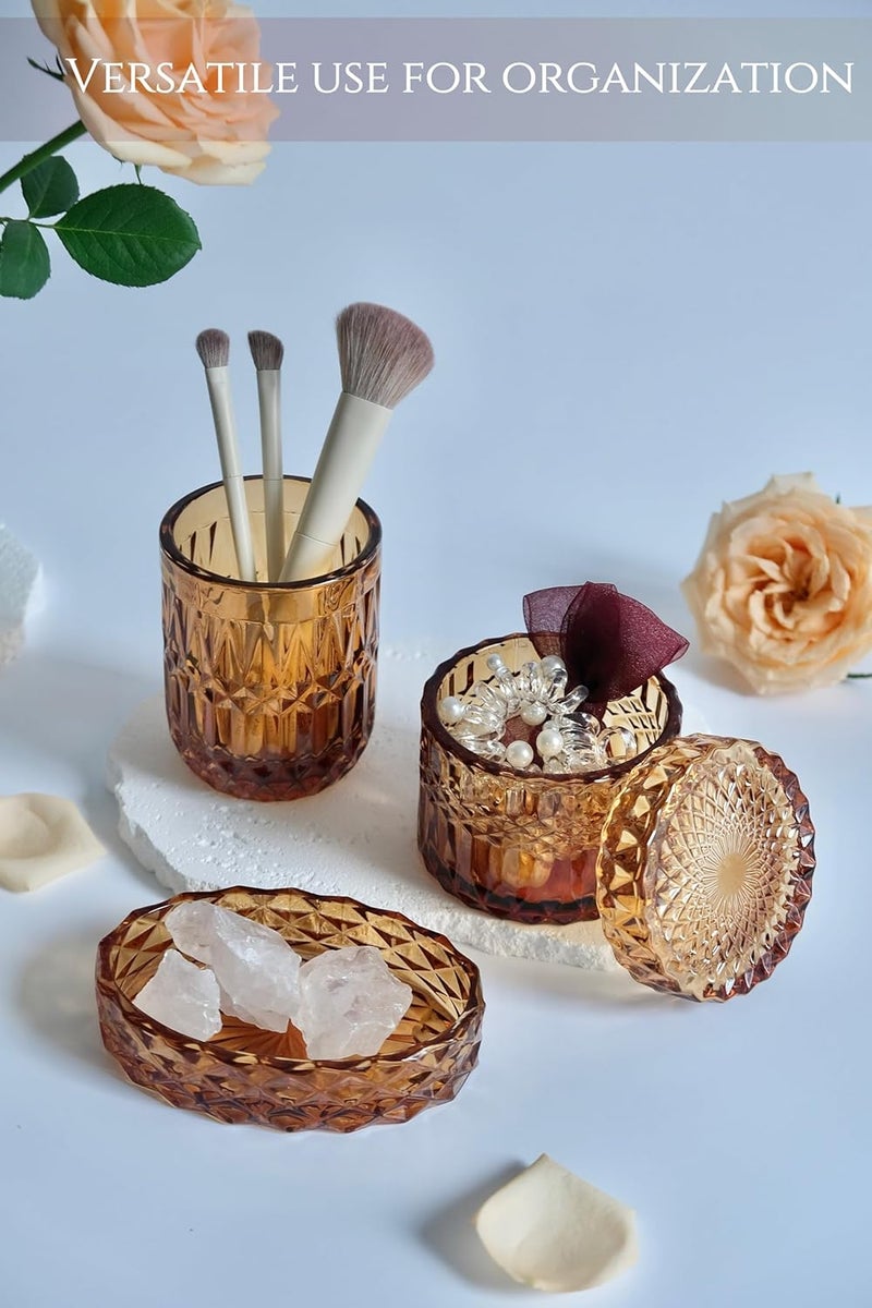 LaMarriti طقم إكسسوارات الحمام البني من LaMarriti، 5 قطع من إكسسوارات الحمام الزجاجية العنبرية، ديكور الحمام الكلاسيكي، موزع صابون اليد، طبق صابون، طقم حامل فرشاة أسنان، كوب، برطمانات أعواد قطن، طقم هدايا - Image 4