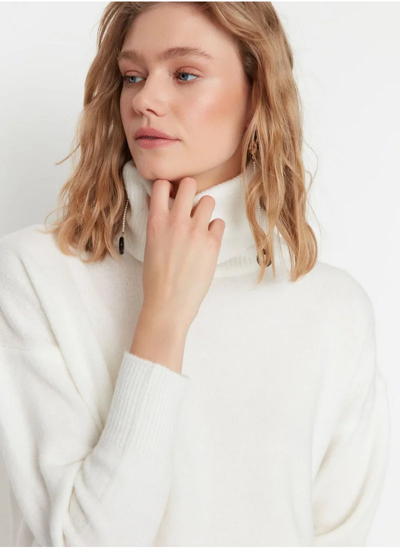 trendyol Roll Neck Textured Sweater