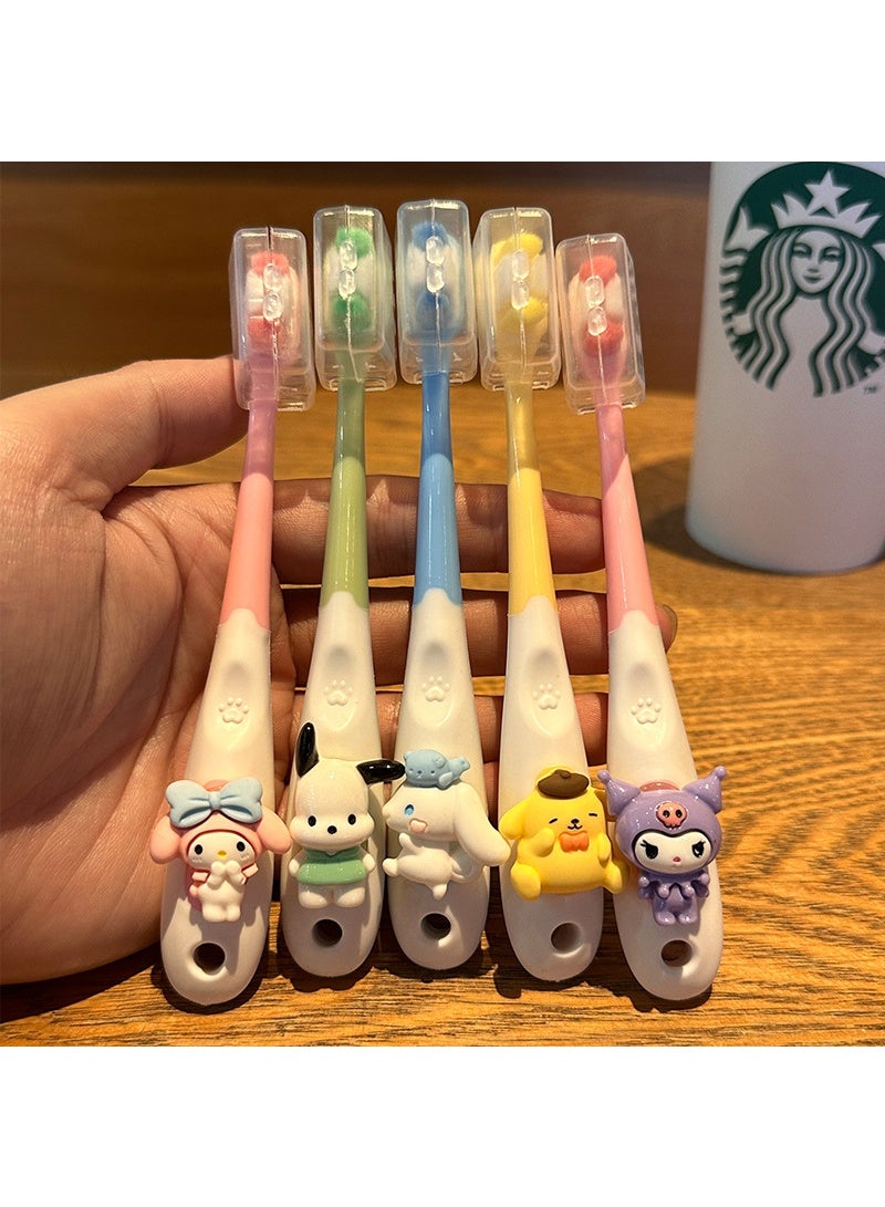 سانريو عبوة من 5 فرش أسنان للأطفال بشعيرات ناعمة برسومات كرتونية وفرشاة أسنان سانريو لطيفة للأطفال، مناسبة للأطفال من سن 3 إلى 12 عامًا برسومات هالو كيتي. - Image 3