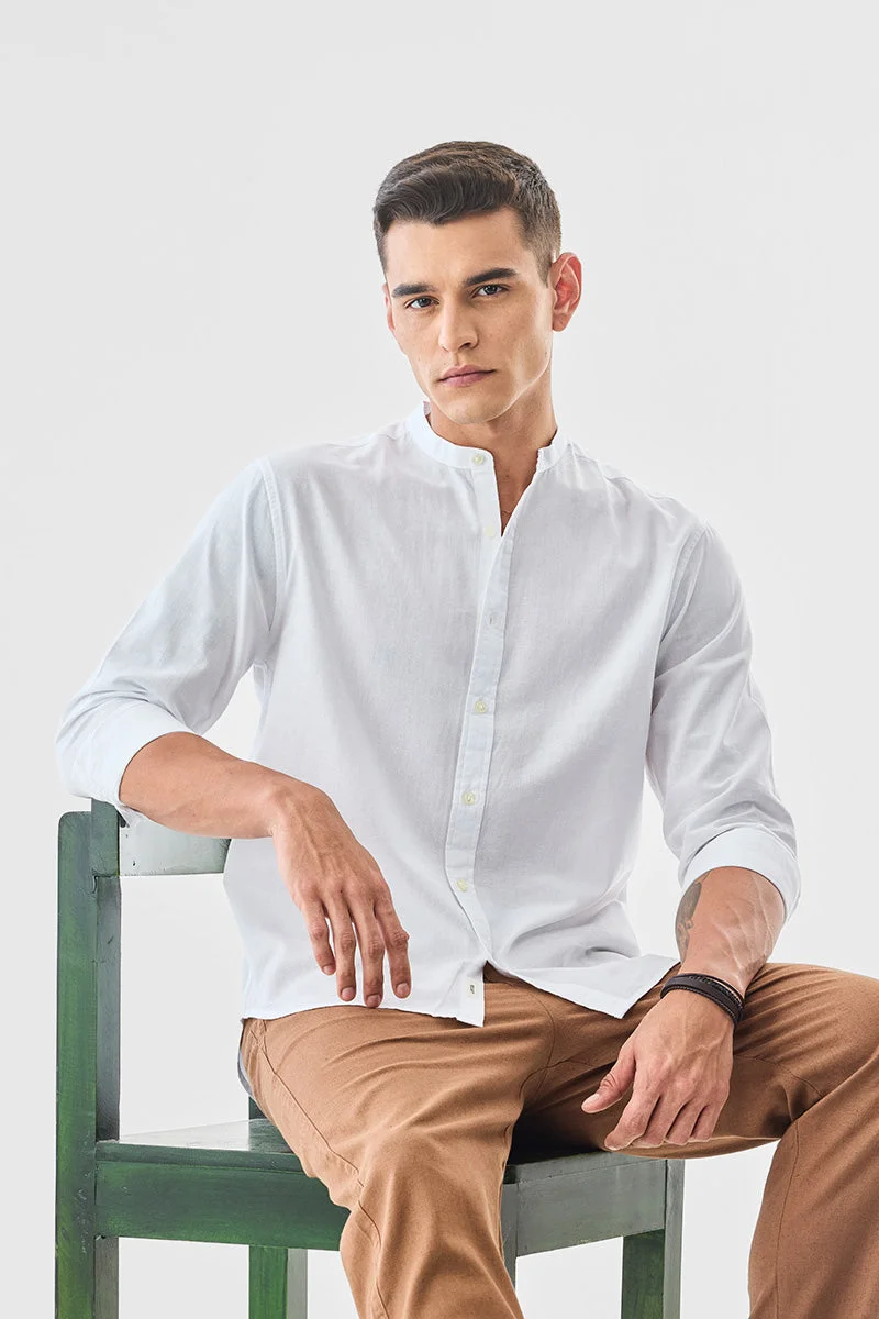 سنيتش قميص بياقة ماندرين من مزيج الكتان