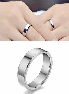 Elegant stainless steel silver ring with classic distinctive design suitable for unisex