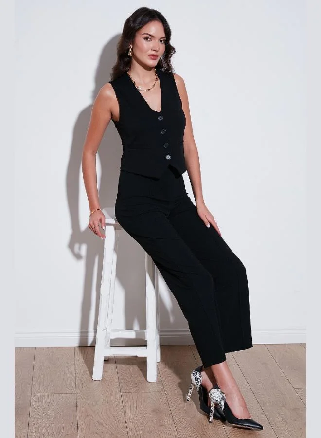 ليلا ليلا فيست نسائي بياقة على شكل حرف  وأزرار