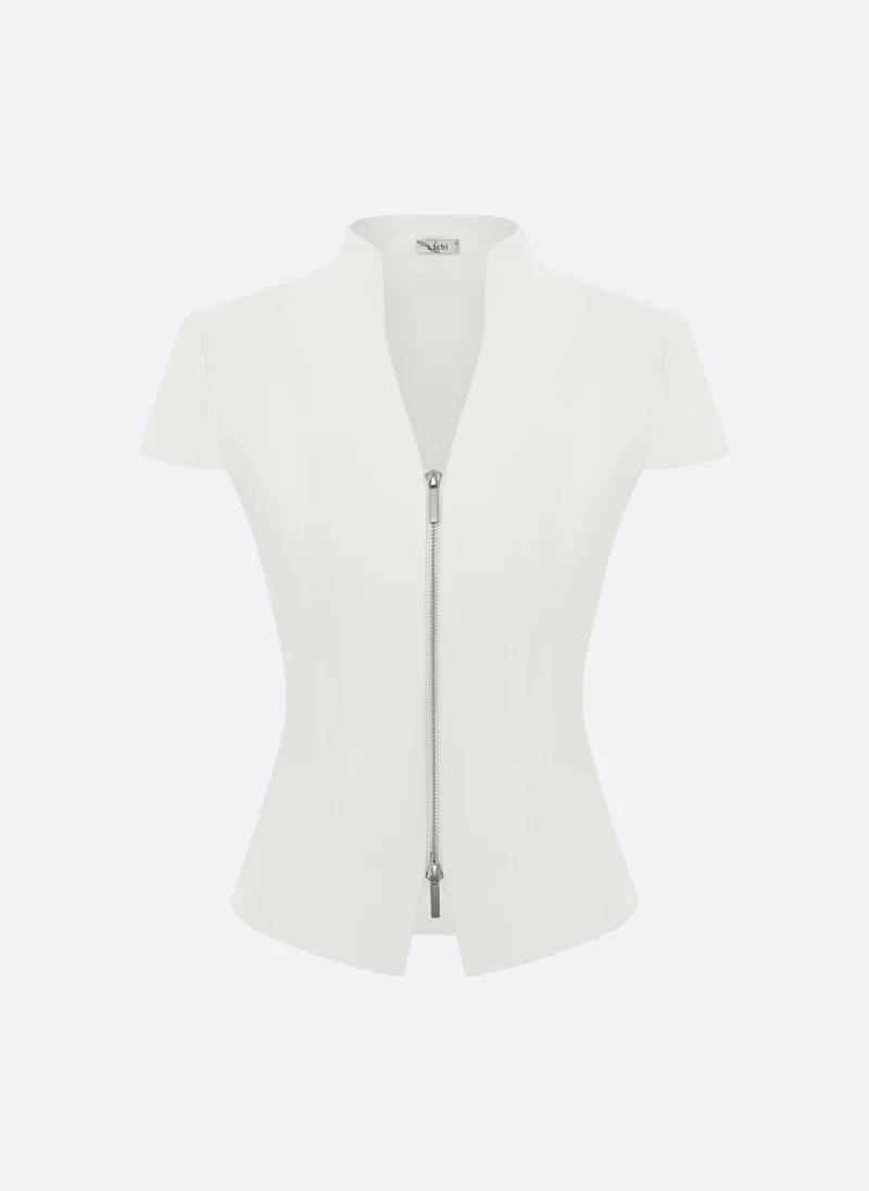 Lichi Zip-up jacket in a dense fabric