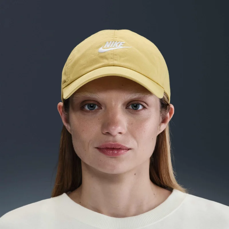 Nike Club Unstructured Futura Wash Cap
