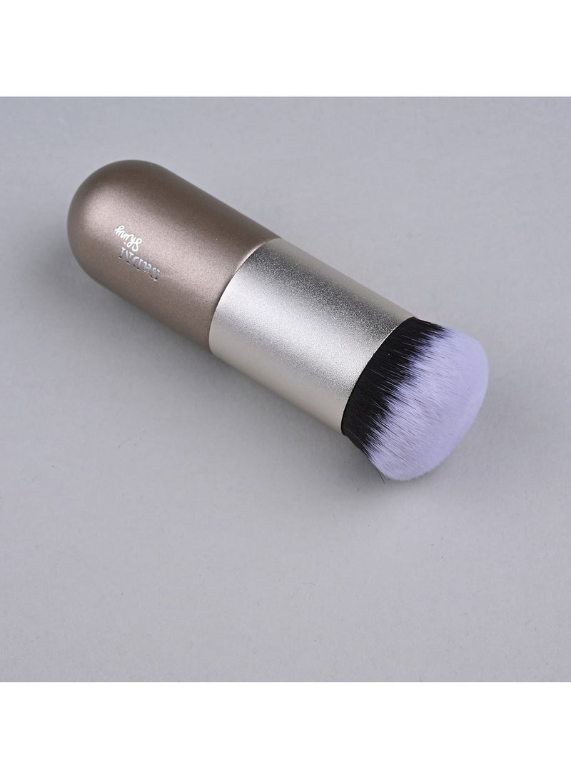 SaDM Shiny Chubby Foundation Brush – Portable, Multipurpose Brush for Flawless Makeup Application