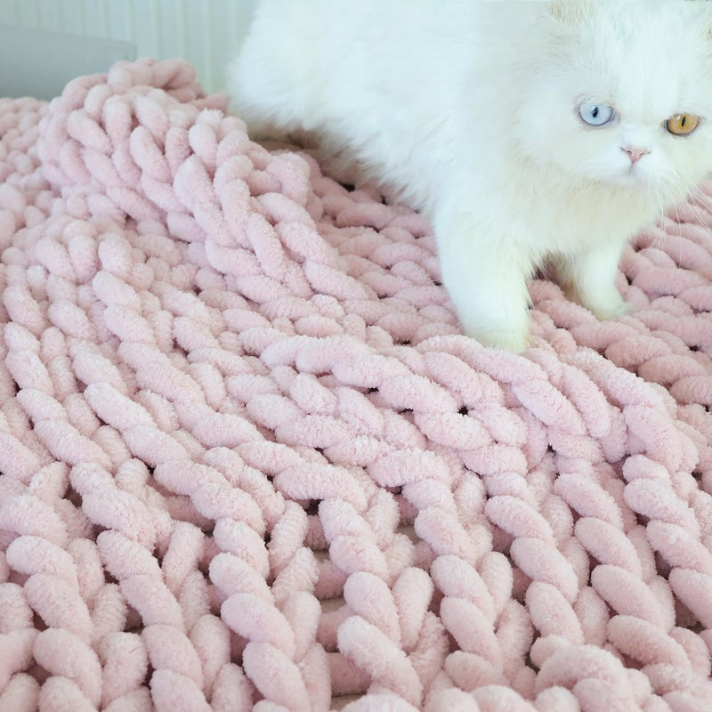 Maetoow Chenille Chunky Knit Blanket Throw 4050 Inch Handmade Warm Cozy Blanket Couch Bed Home Decor Soft Breathable Fleece Banket Christmas Thick and Giant Yarn Throws Light Pink