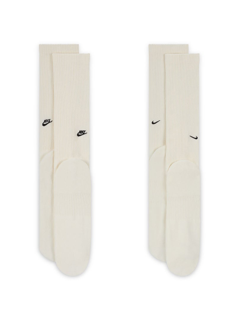 Nike 2 Pack Everyday Cush Crew Socks  - Image 2