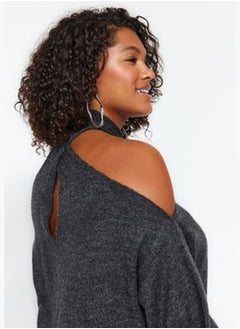 trendyol Anthracite Window/Cut Out Detailed Knitwear Sweater TBBAW24AN00087  - Image 4
