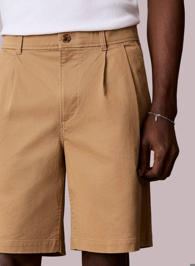 Calvin Klein Jeans Tigers Eye Cotton Twill Chino Shorts for Men | Best Price UAE