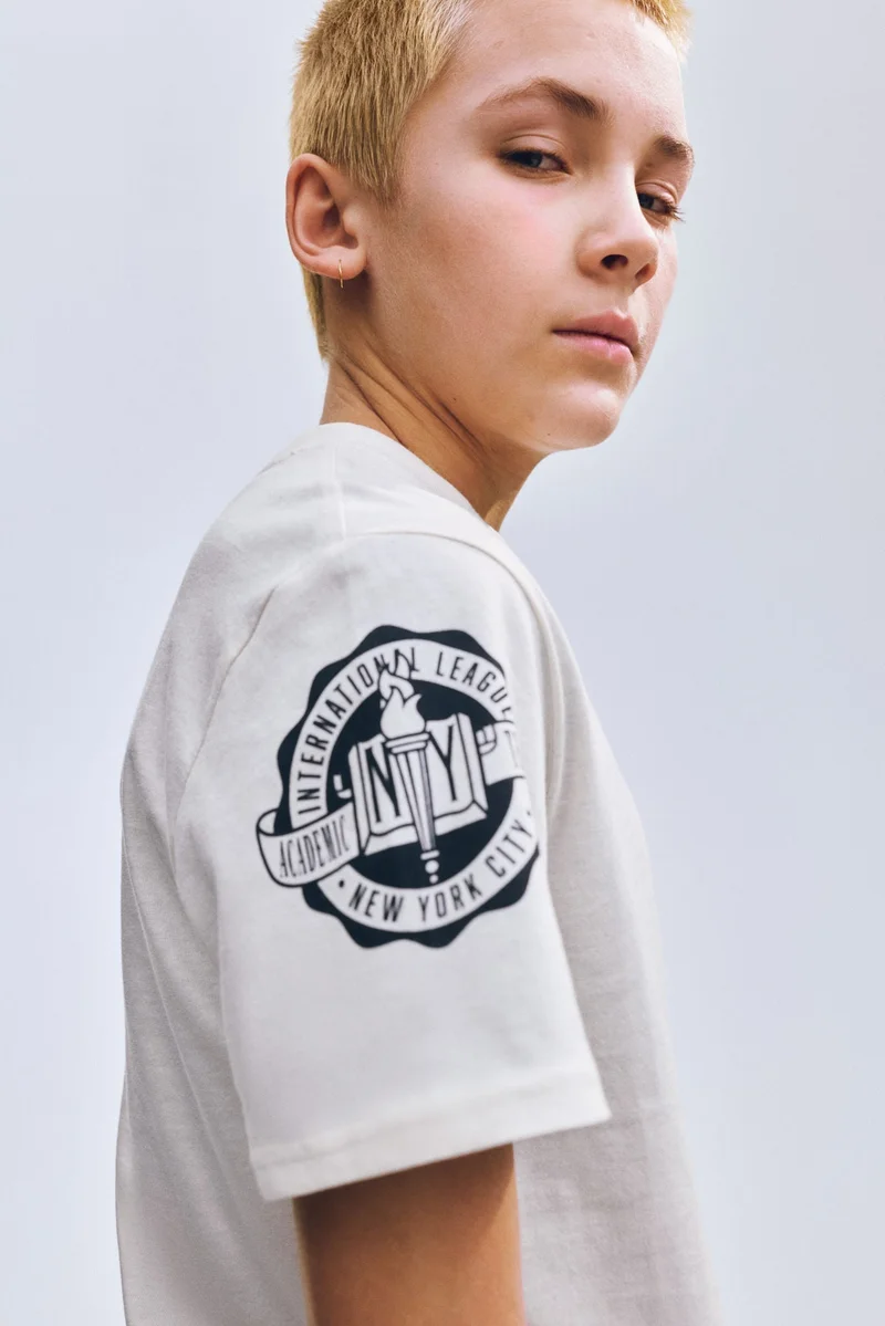 اتش اند ام تي-شيرت قطني مطبوع