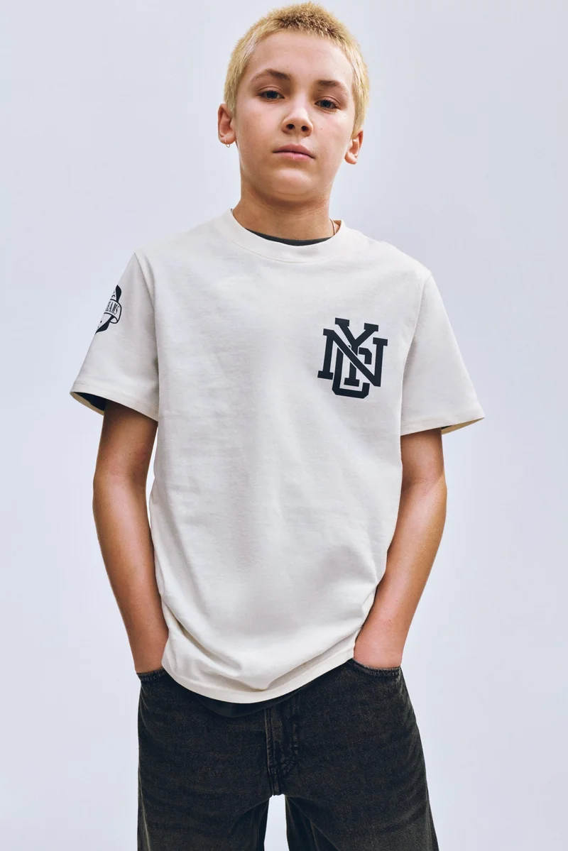 اتش اند ام تي-شيرت قطني مطبوع