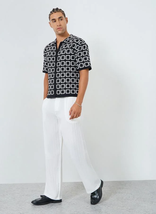 تايك تو بنطال بارز الملمس بقصة مستقيمة