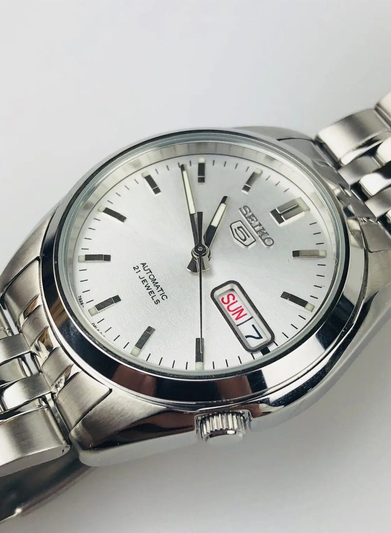 سيكو ساعة سيكو سيكو 5 أوتوماتيكية للرجال مع شاشة أنالوج وسوار من الستانلس ستيل SNK355K1 - Image 2