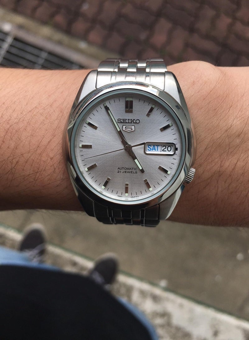 سيكو ساعة سيكو سيكو 5 أوتوماتيكية للرجال مع شاشة أنالوج وسوار من الستانلس ستيل SNK355K1 - Image 4