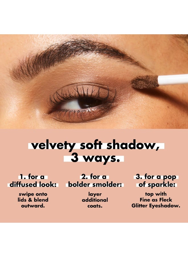 elf Liquid Velvet Eyeshadow, Liquid to Powder Eyeshadow for Intense Colour and a Soft Matte Finish, Ginger Snap - Image 5