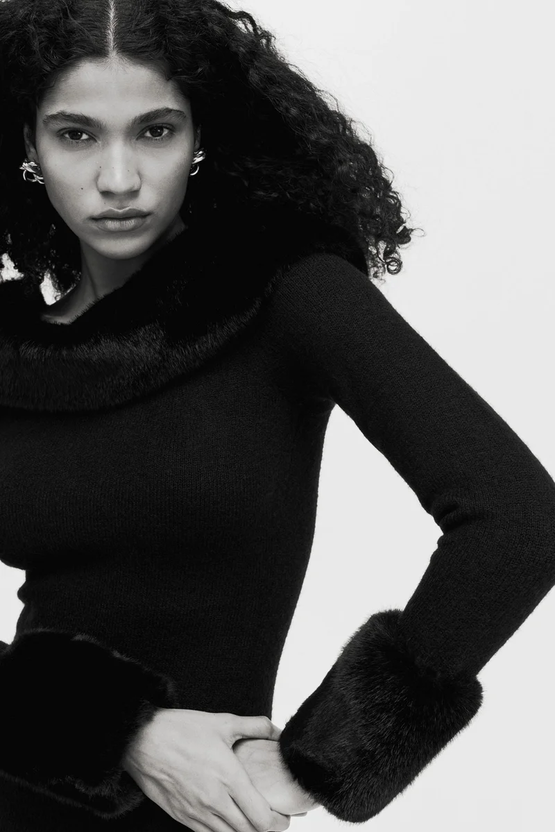 H&M Knitted off-the-shoulder dress