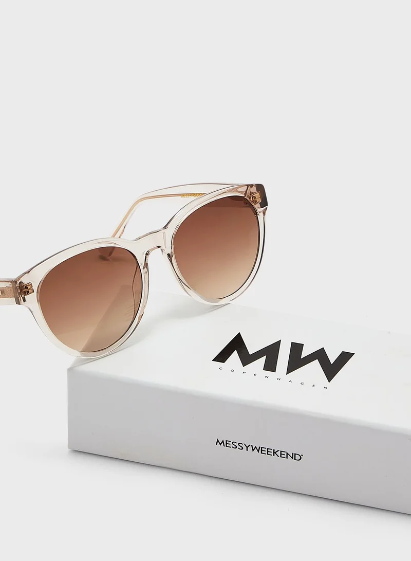 MESSYWEEKEND Rita Shape Sunglasses