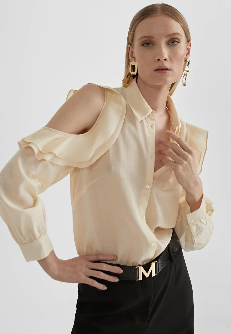 Lola Casademunt Off-the-shoulder blouse