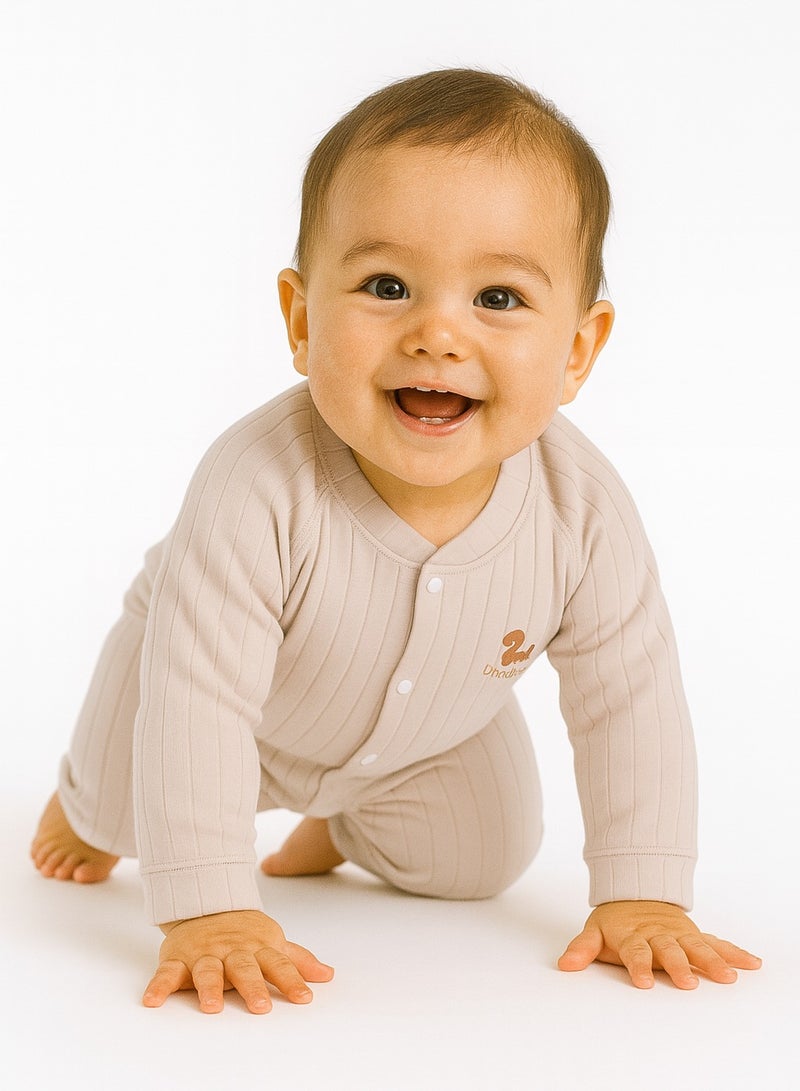 Unisex Organic Cotton Baby 2-Piece Set: Button-Up Top & Elastic Waist Pants for 6-24 Months - Daycare & Play  - Image 1