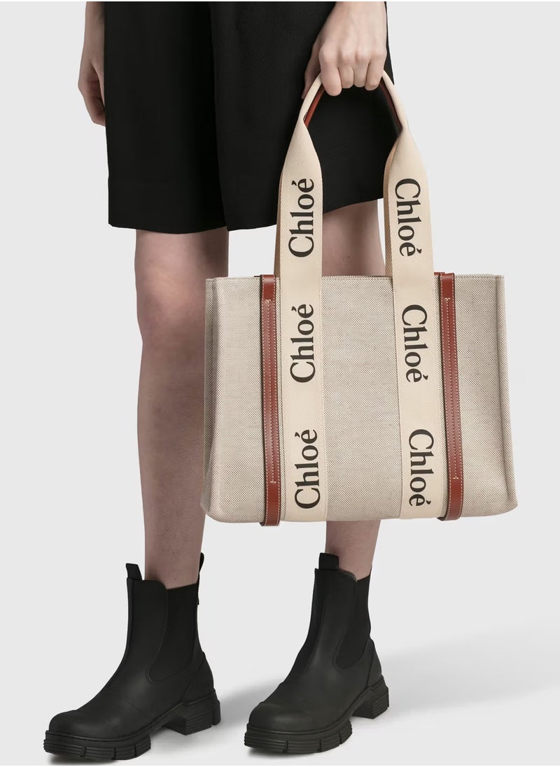 Chloe - Chloé Woody Tote Bag In Cotton Canvas - Image 1
