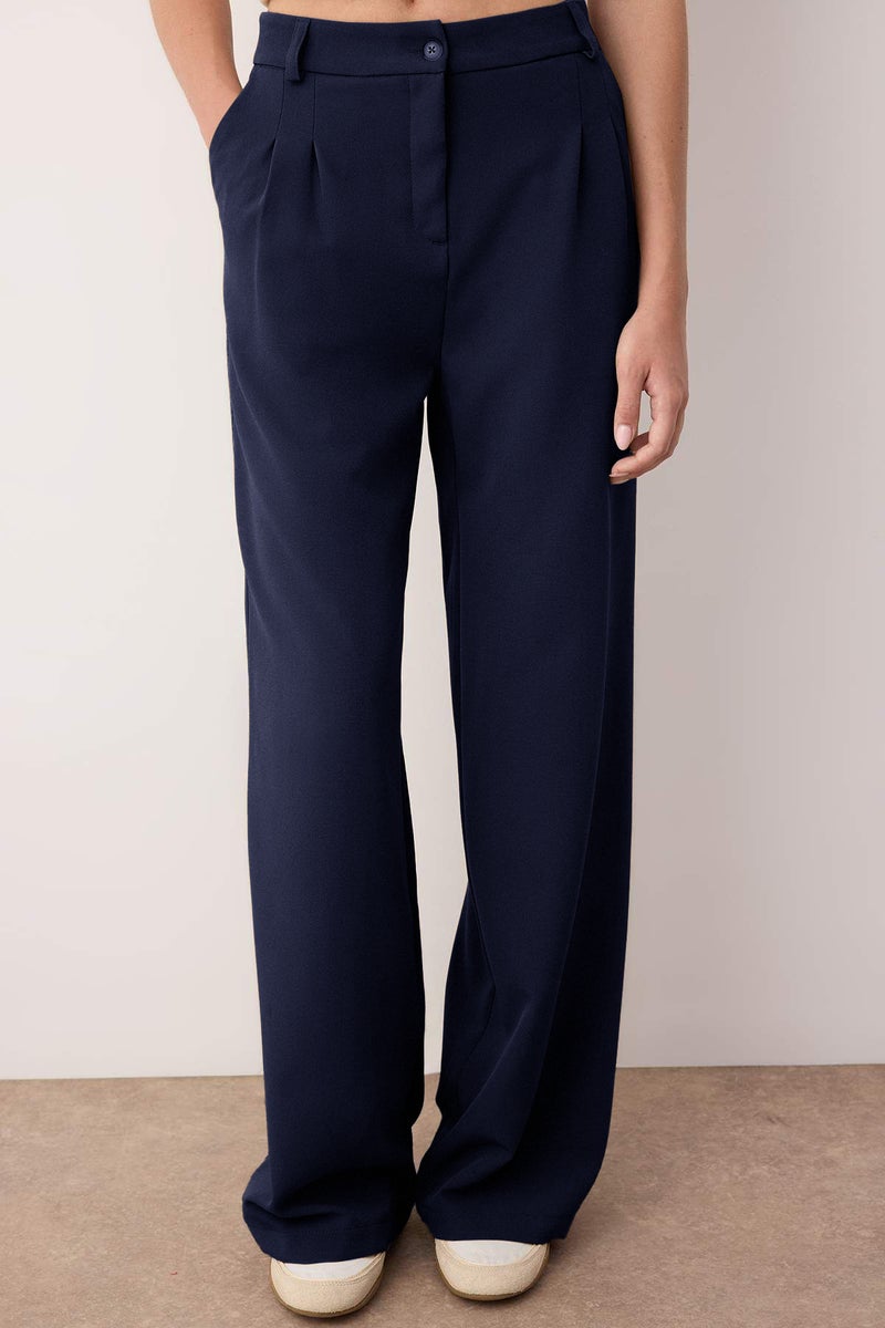 trendyol Dark Navy Pleated Wide Leg Trousers - Image 3