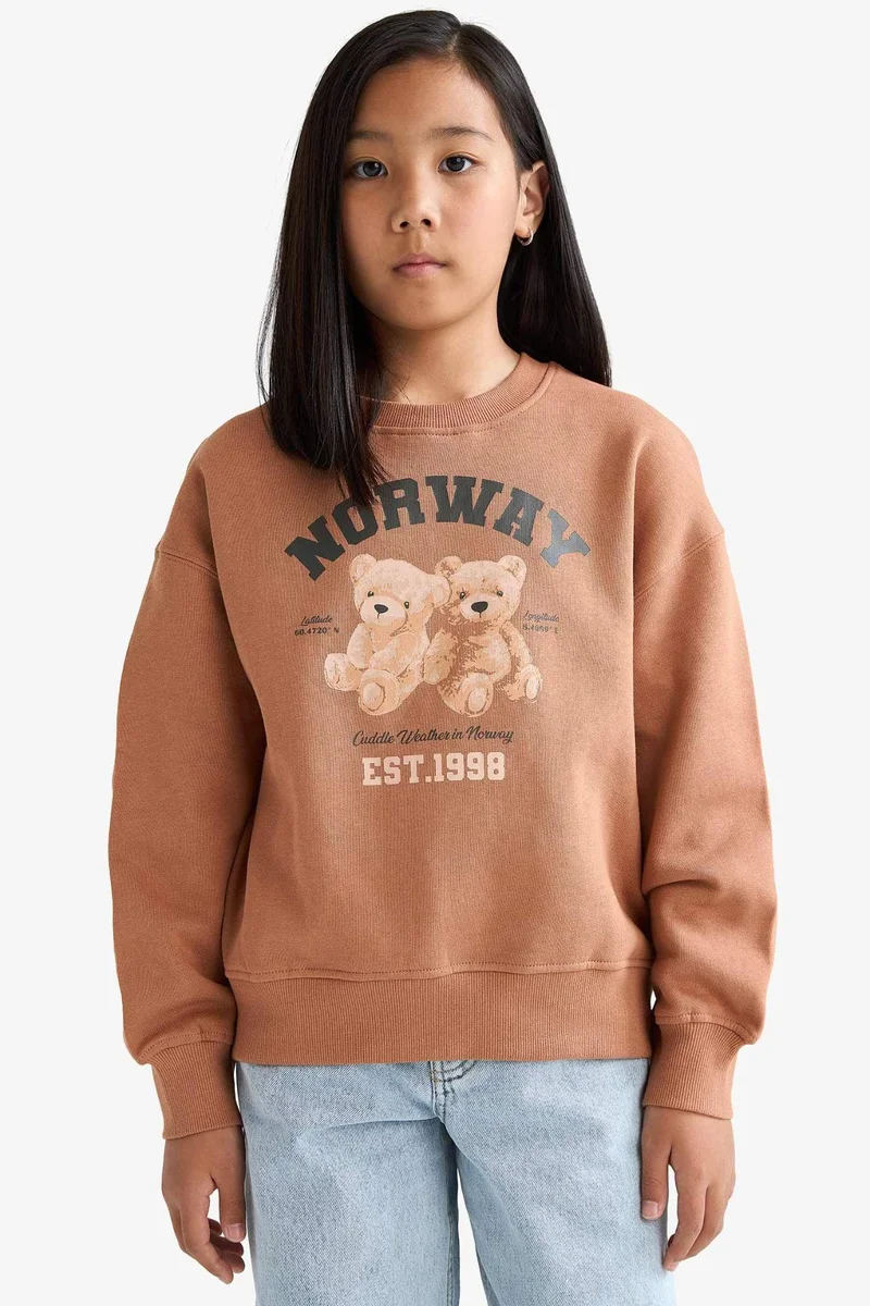 Defacto Girl Relax Fit Crew Neck Anime Printed Thick Fabric Sweatshirt