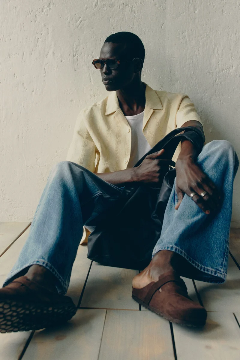 اتش اند ام قميص ريزورت بقصّة عادية