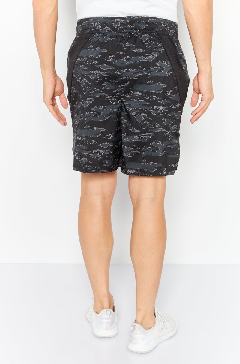 PUMA Men Sportswear Fit Training Shorts, Black - Image 4