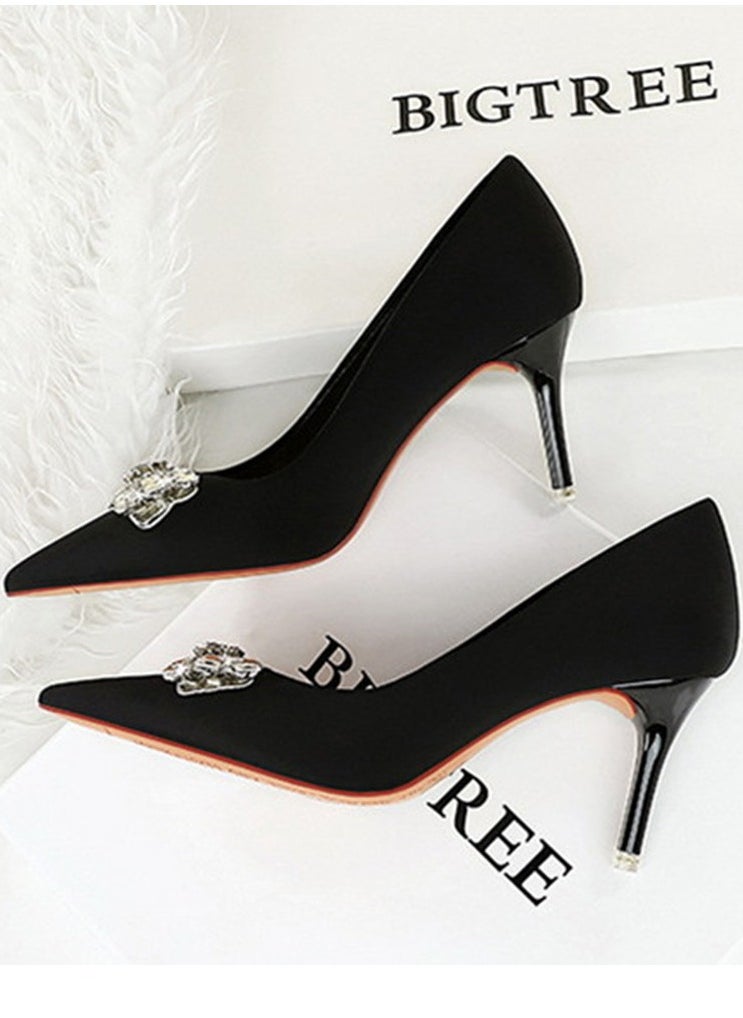 BIGTREE Women's Satin Closed Pointed Toe Stiletto Pump Rhinestone Bowknot Decoration High Heels Black 7.5 CM  - Image 3