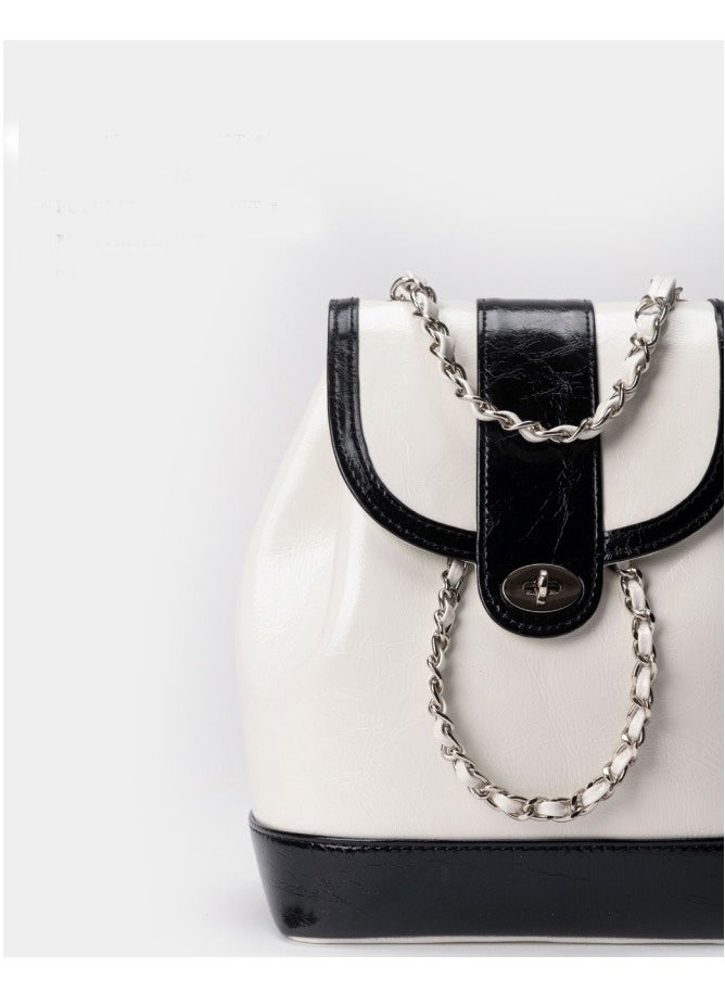 Generic Xiaoxiangfeng Women's Korean Leather Chain Backpack Flap Buckle Design For Large Capacity Handbag Fashionable And Versatile Diamond Grid Chain Exquisite Backpack  - Image 4