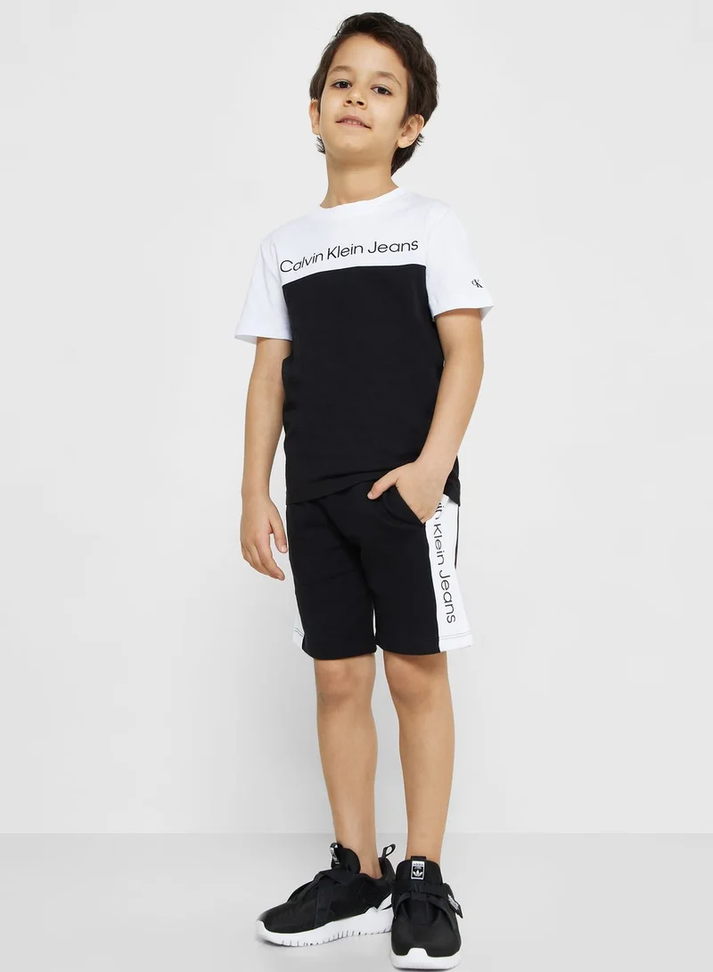 Calvin Klein Jeans Kids Color Block T-Shirt & Shorts Set