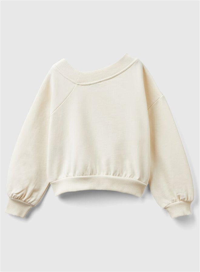 بينيتون سويتر للبنات برقبة غير متساوية التصميم - Image 2