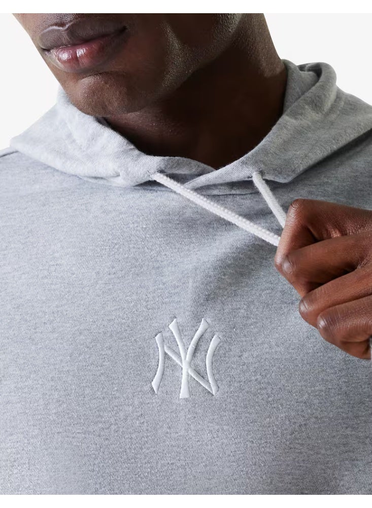 NEW ERA MLB League Essential Oversized New York Yankees Hoodie - Image 3
