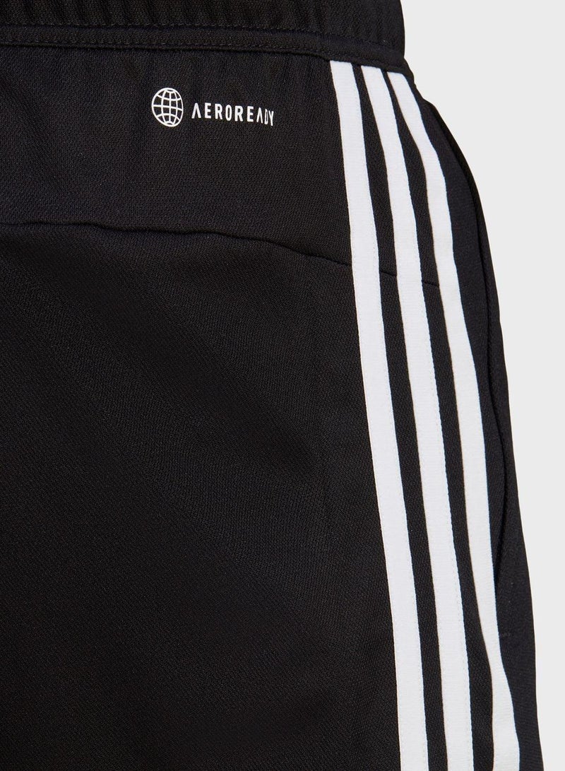 اديداس شورت تدريب رجالي أساسي بيكيه بثلاث خطوط - Image 4