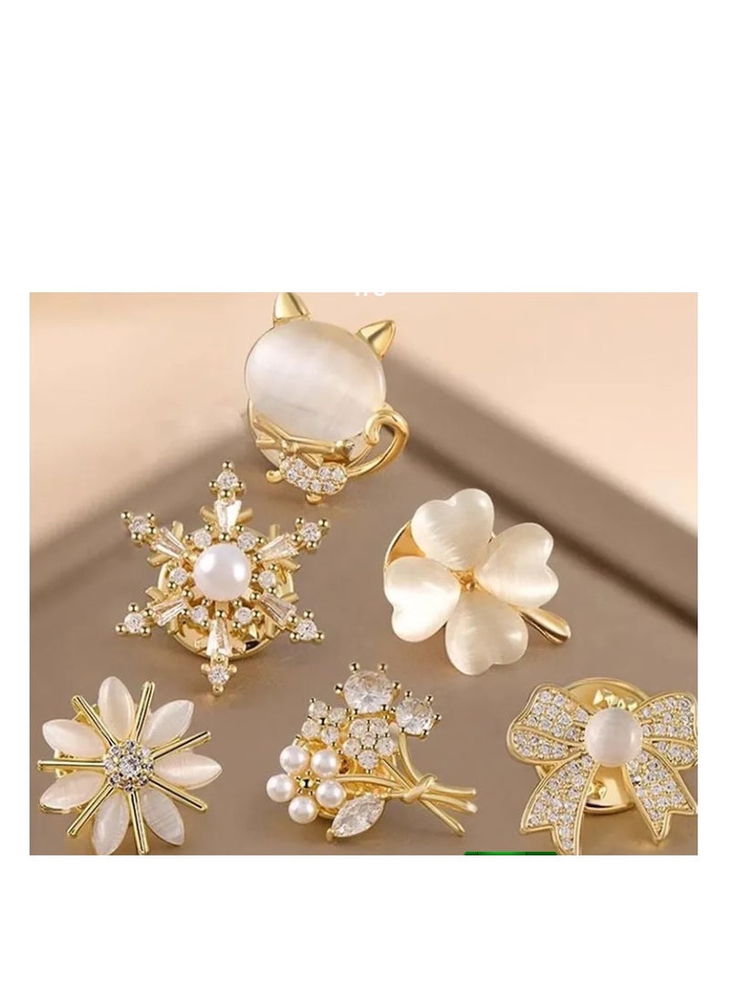 6 PCS بروش سلس أربعة أوراق العشب بروش صغير رائع تصميم مشبك جديد مضاد للتلاشي قطعة أثرية دبابيس صغيرة هدية مربع هدية ممتازة صغيرة عملية عندما بروش كزر  - Image 1