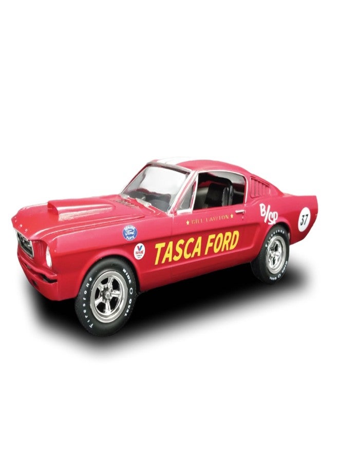 AMT 1966 Ford Mustang Fastback 2+2 1:25 Scale Model Kit - Image 1