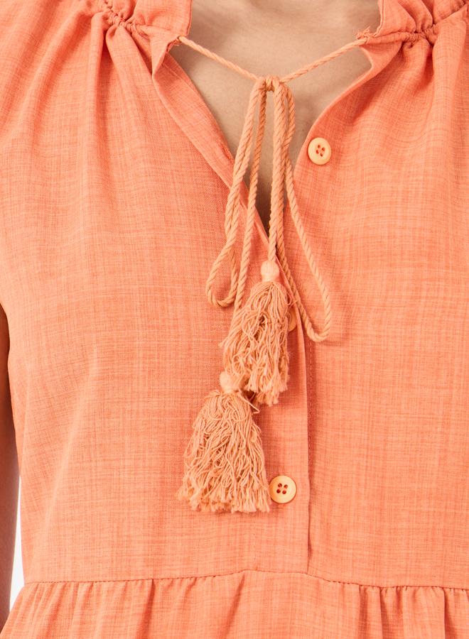 تايك تو فستان ماكسي طبقات بياقة  بدون أكمام وحافة مكشكشة - Image 4