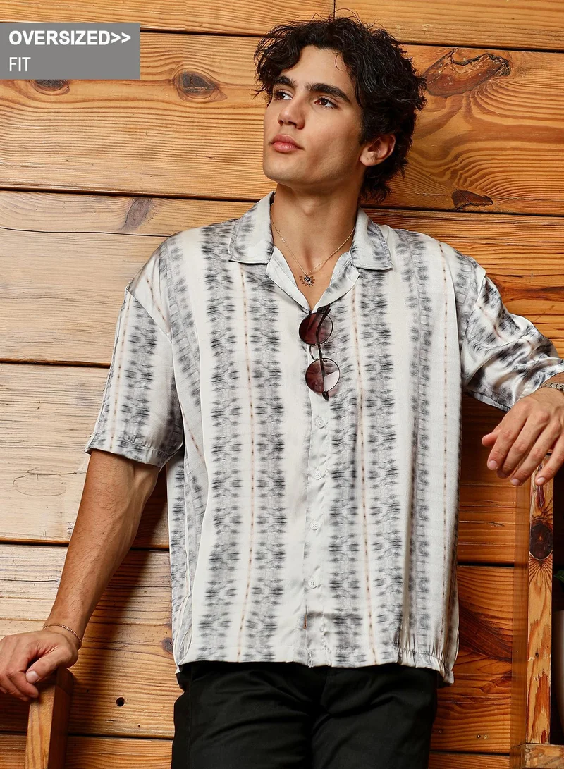 Campus Sutra Campus Sutra Men's Black & White Nomad Satin Oversized Shirt For Casual Wear | Cuban Collar | Short Regular Sleeves | Button Closure | Oversized Shirt Crafted With Comfort Fit For Everyday Wear