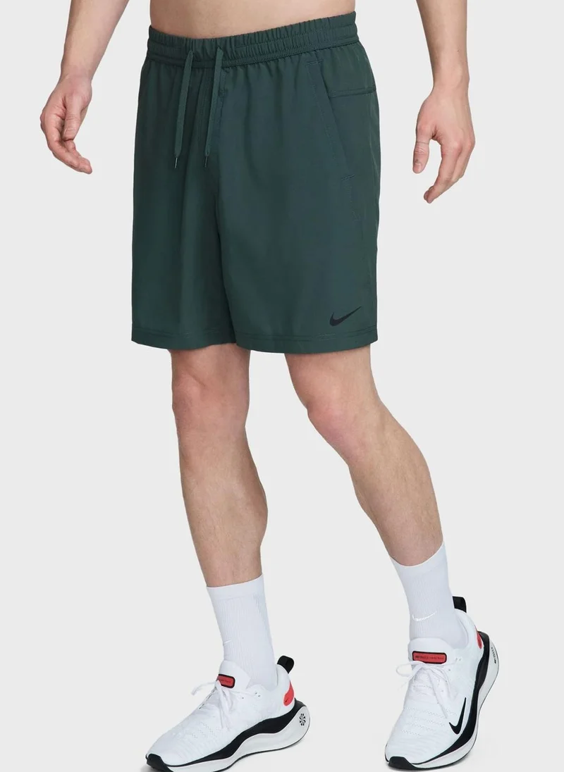 نايكي Dri-Fit 7" Form Shorts