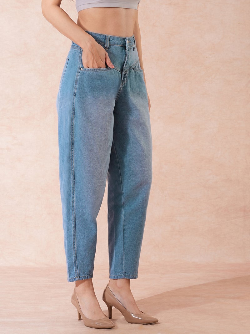 globus Globus Women Relaxed Fit High-Rise Light Fade Cotton Jeans  - Image 4