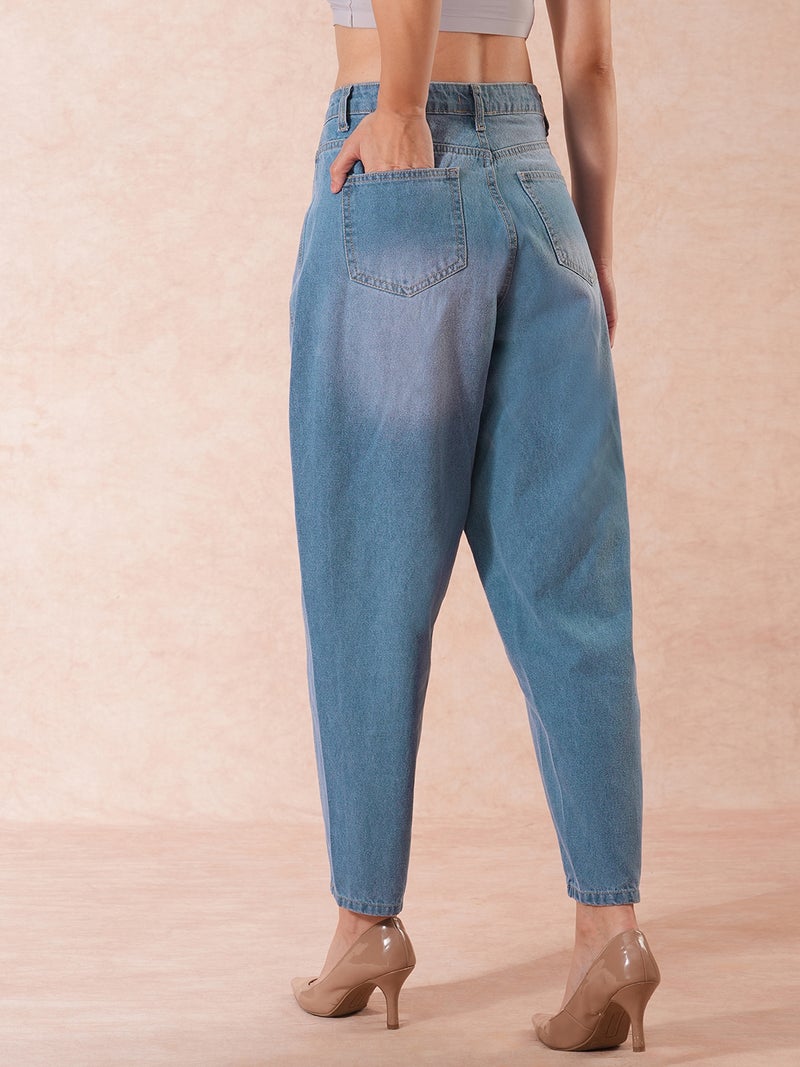 globus Globus Women Relaxed Fit High-Rise Light Fade Cotton Jeans  - Image 5