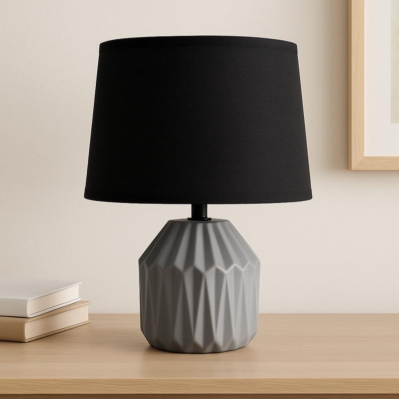 Fitto Black Ceramic Table Lamp with Modern Design for Home and Office Decor - Image 2