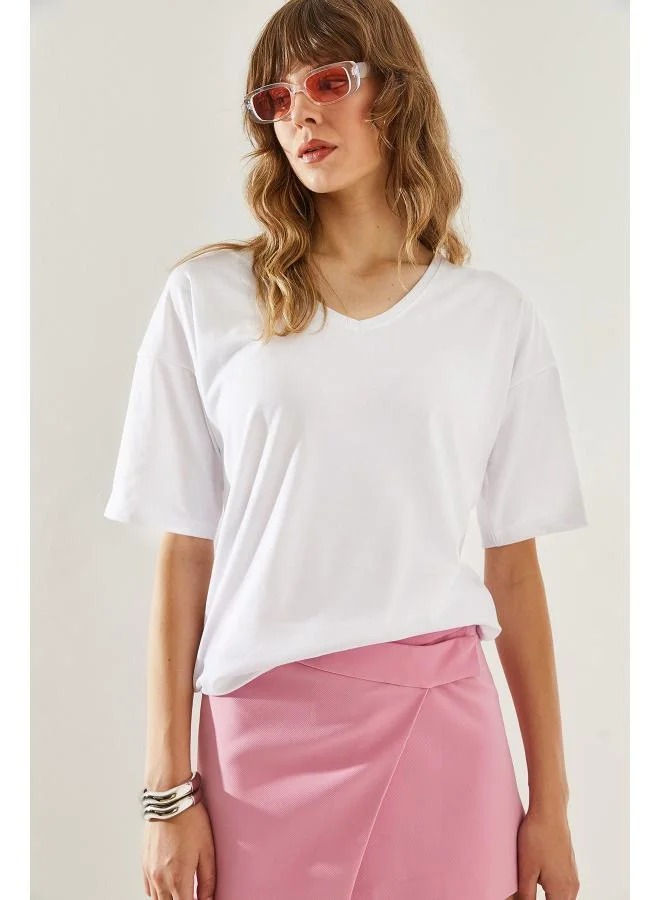 Ginger Basics V Neck Relaxed Fit T-shirt