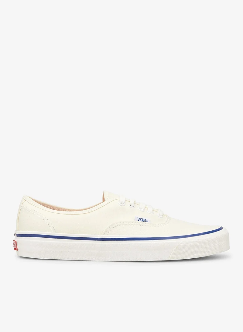 Authentic 44 Deck DX Unisex Shoe