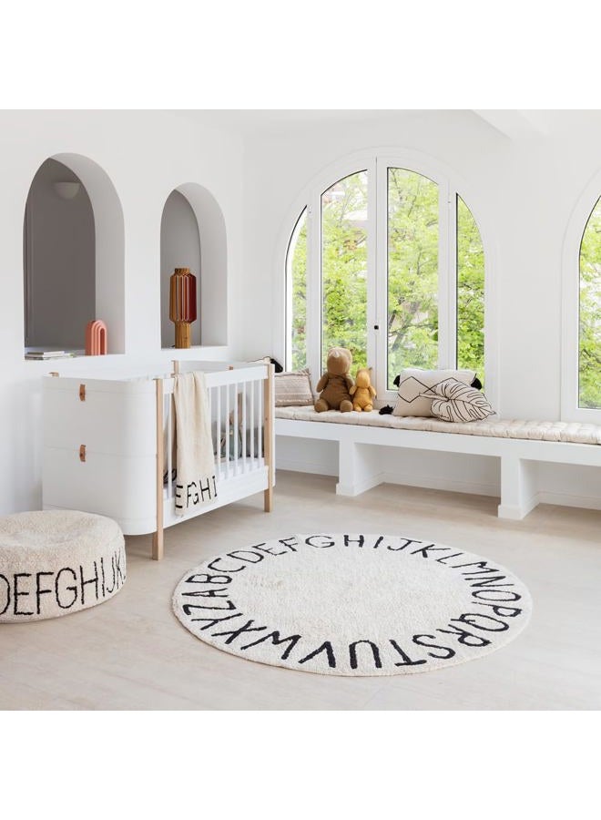 Lorena Canals Washable Area Rug for kids room. Collection ABC in color Black and White - Handmade by artisans in Round shape and made in Natural Cotton and Non-Toxic Dyes - Size: 5' x 5' - Image 2