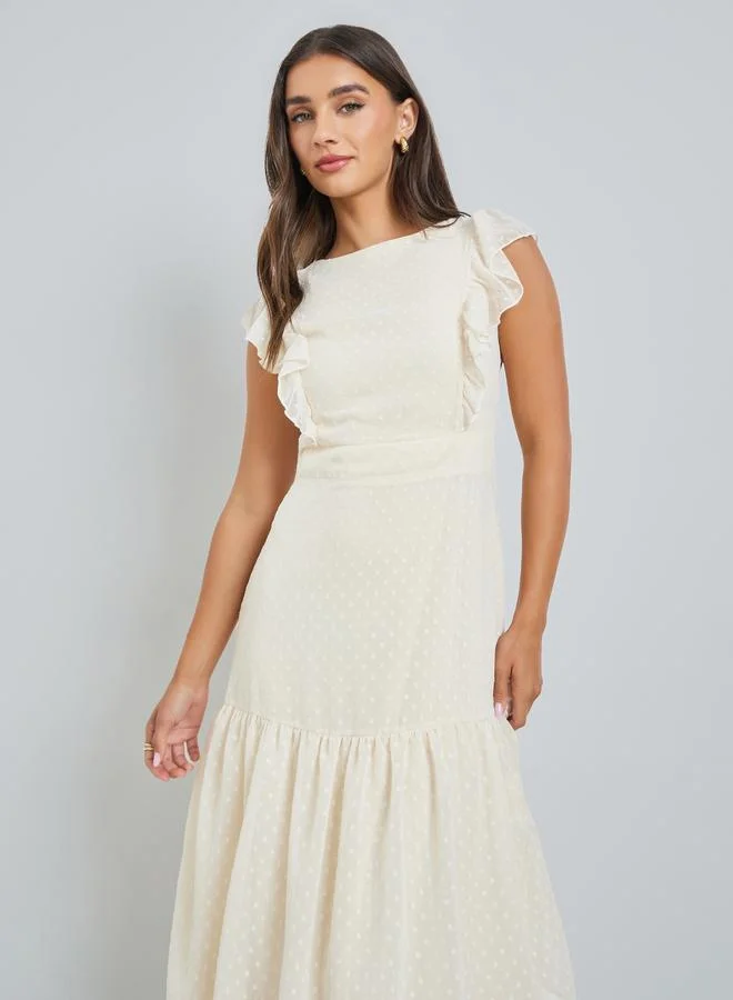 ستايلي فستان طويل مزين بكسرات