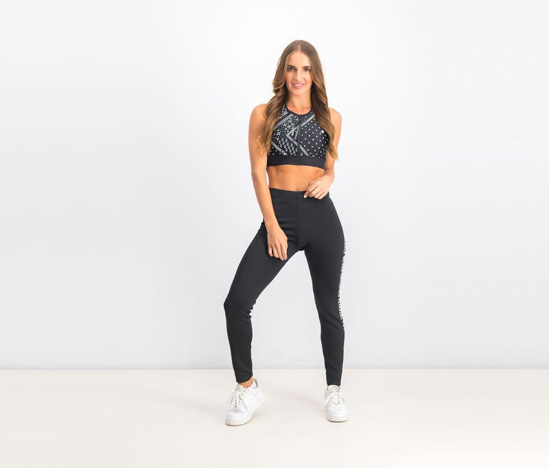 Reebok حمالة صدر رياضية للنساء، سوداء - Image 2