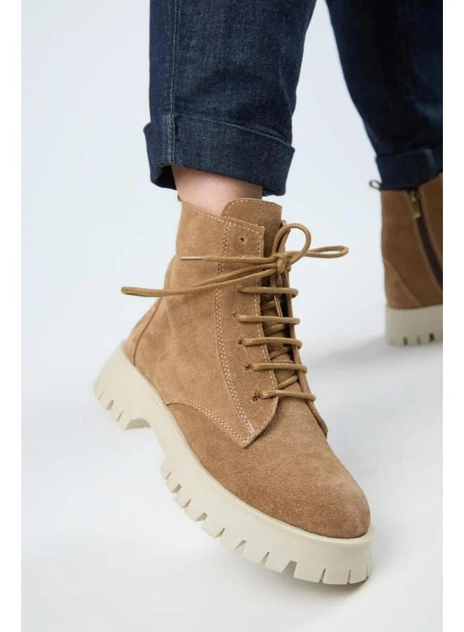 (Viyan) Women's Genuine Leather Laced Inner-Zip Sand Boot.