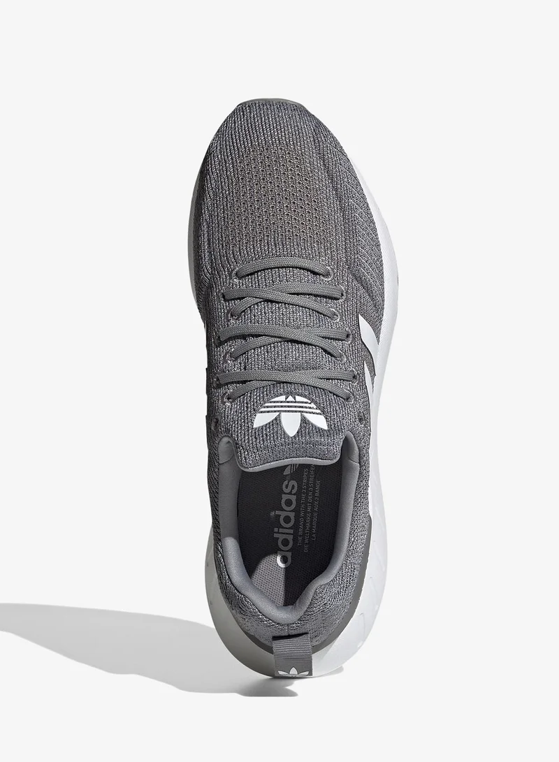 Adidas Swift Run 22