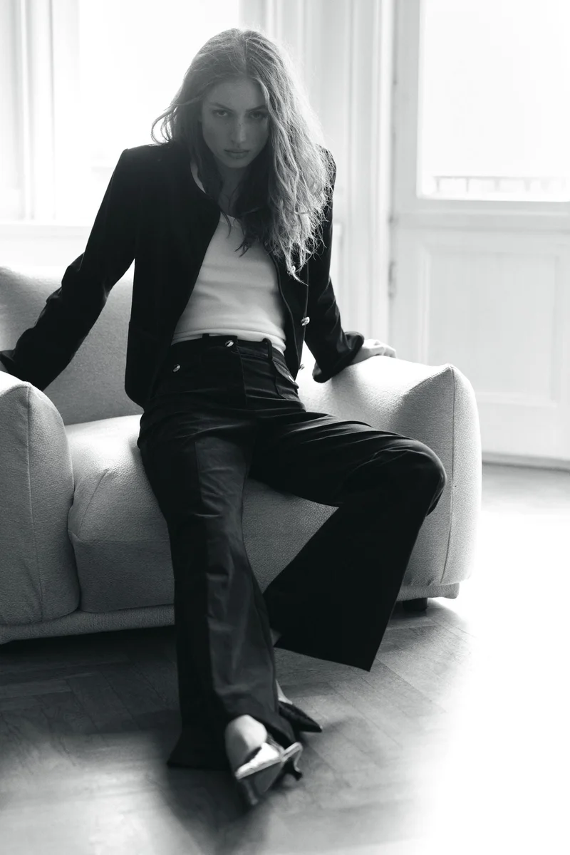 H&M Flared velvet trousers